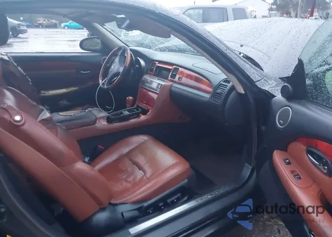 2003 Lexus Sc 430 z USA, uszkodzony, nr VIN JTHFN48YX30037007